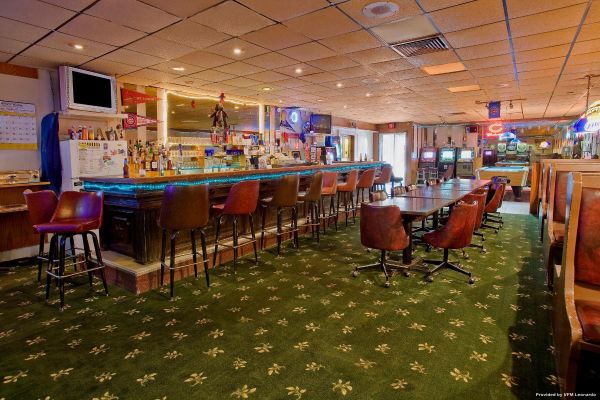 Broadview Inn and Suites (Galesburg)